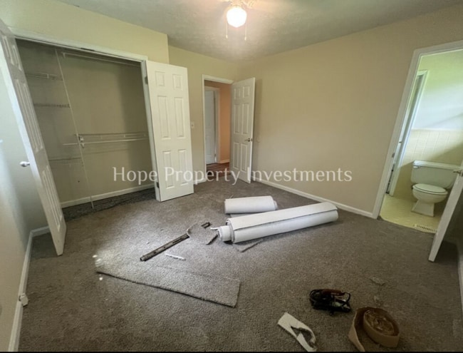 Building Photo - 69 Belleau Woods Dr