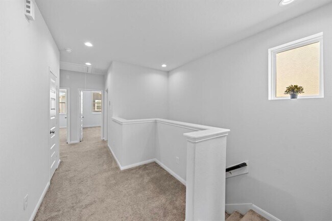 Building Photo - 9913 Brickhouse Dr