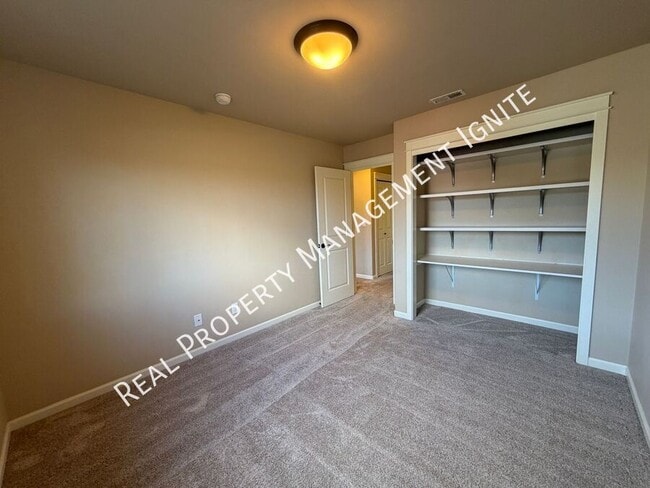 Building Photo - 20794 Comet Ln