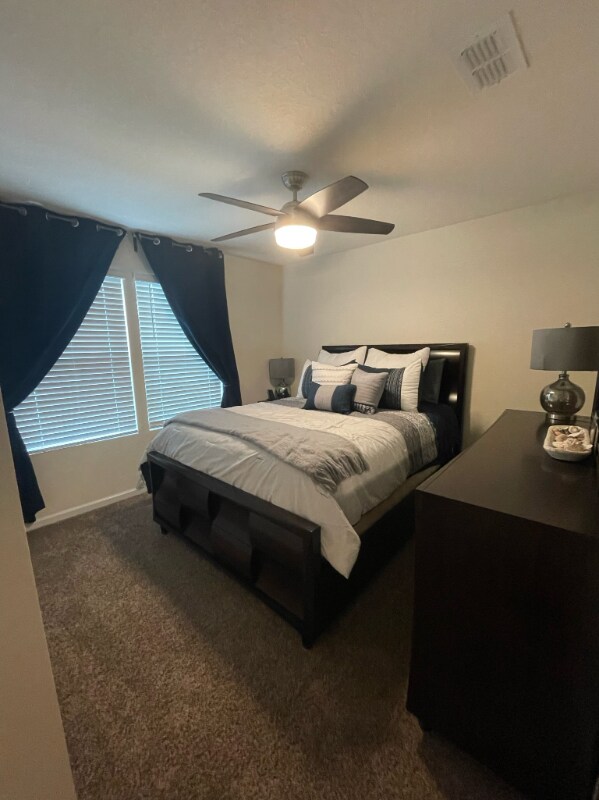 Building Photo - 3702 Shiner Dr