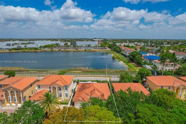 Building Photo - 15825 SW 60th Terrace