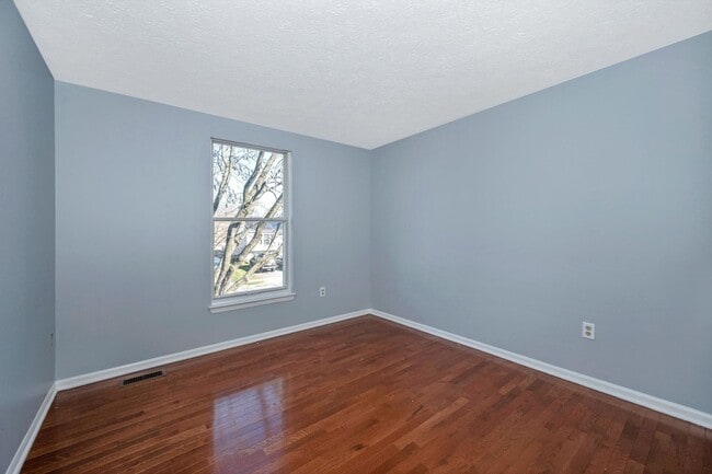 Building Photo - Single Family - Fredrick 21703