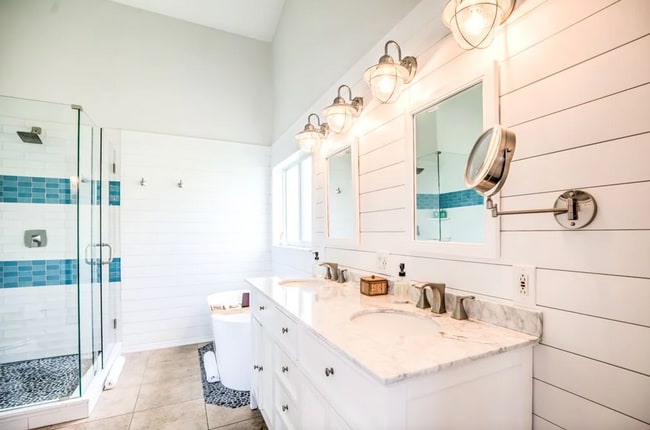 Master Bath with soaking tub, walk-in shower and double vanity - 96 Ave C