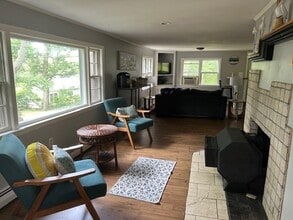 Building Photo - 45 Moco Rd