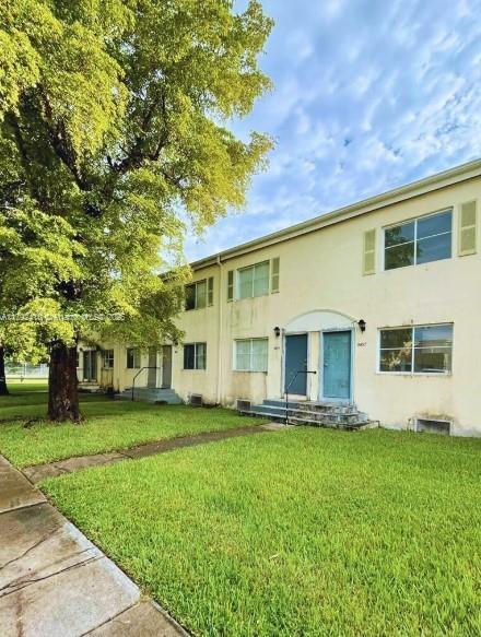 Building Photo - 8457 NW 4th Ct