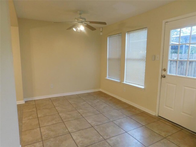 Building Photo - 11735 Alief Clodine Rd