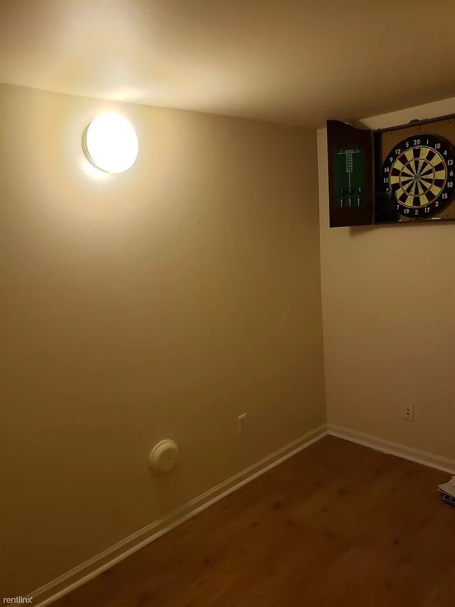 Building Photo - 2906 Barclay Way