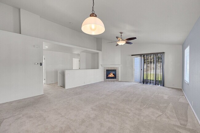 Building Photo - $2,300.00 - 3 Bedrooms, 2 Bathrooms, Single Family Home in Thornton with Cozy Fireplace!