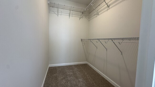 Building Photo - 155 Waterwheel Cir