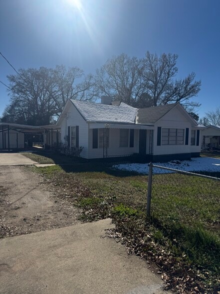 Building Photo - 103 North St