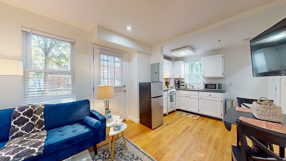 Building Photo - 23 Jay St