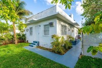 Building Photo - 601 NW 90th St