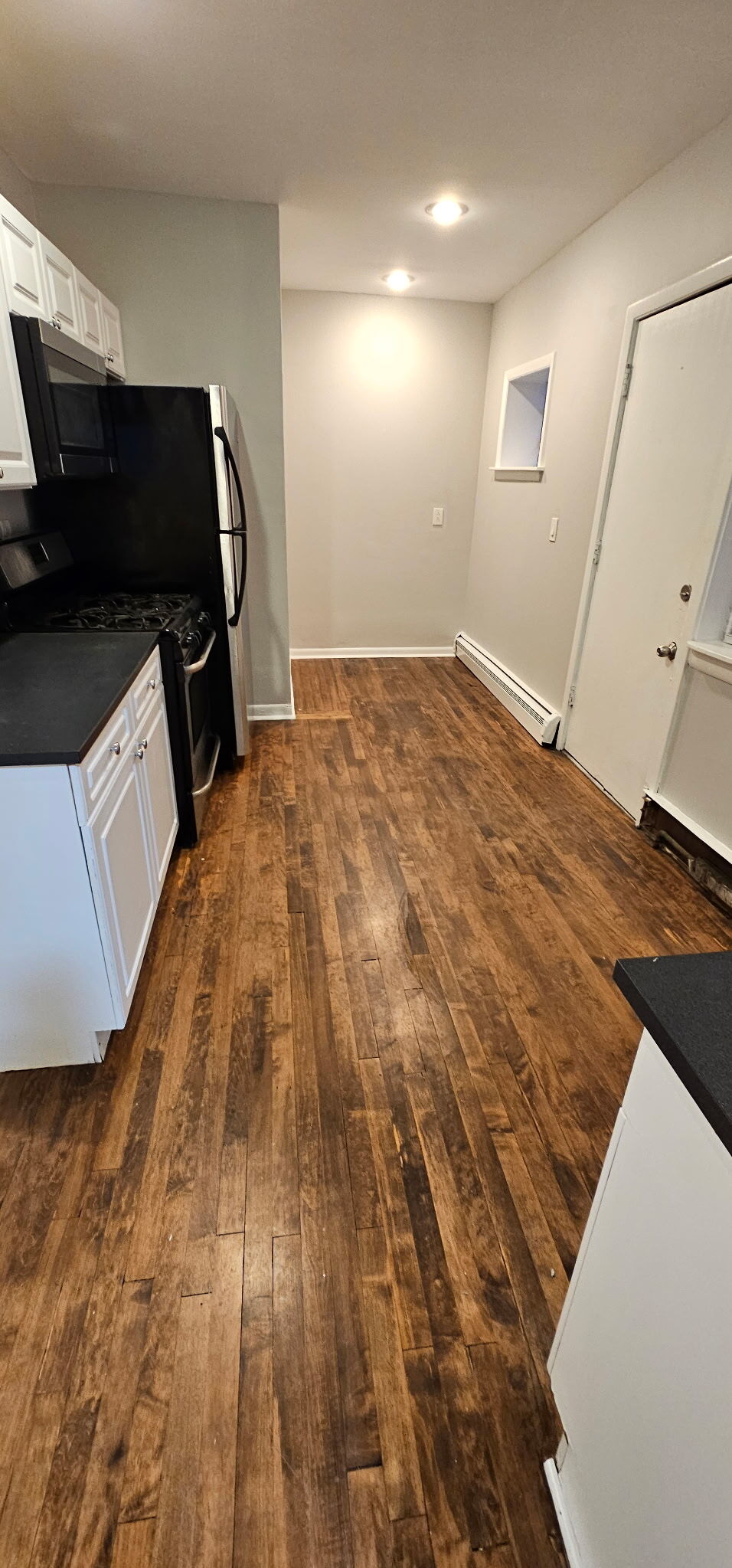 Building Photo - 3823 N Drake Ave