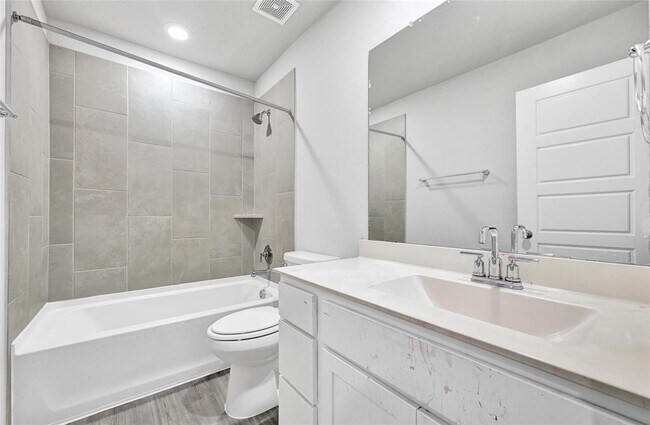 Building Photo - 8535 Oceanmist Cv Dr