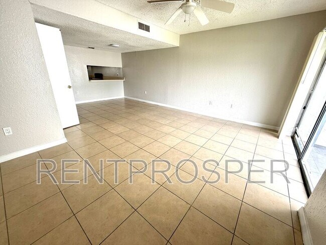 Building Photo - 4149 S Semoran Blvd