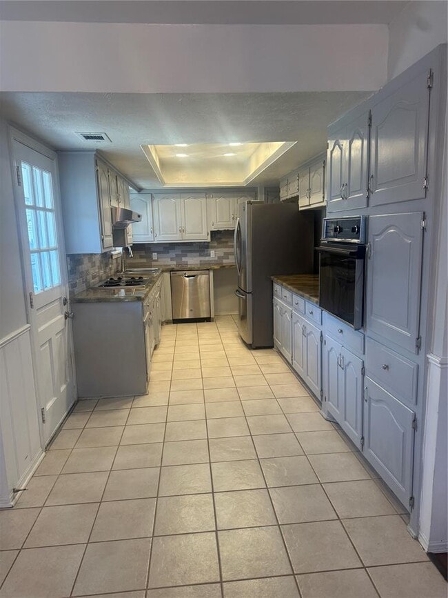 Building Photo - 2248 Laneway Dr