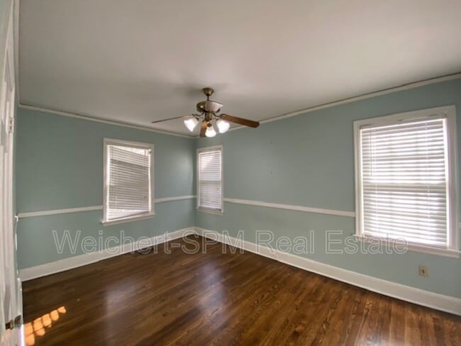 Building Photo - 410 S Greer St