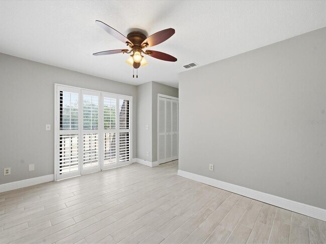 Building Photo - 15338 E Pond Woods Dr