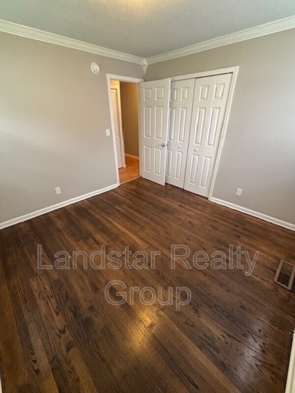 Building Photo - 5412 Euclid Ave