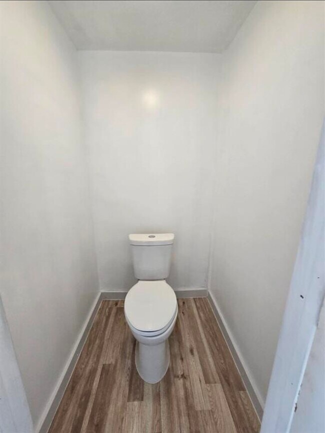 Building Photo - 3125 Illinois St