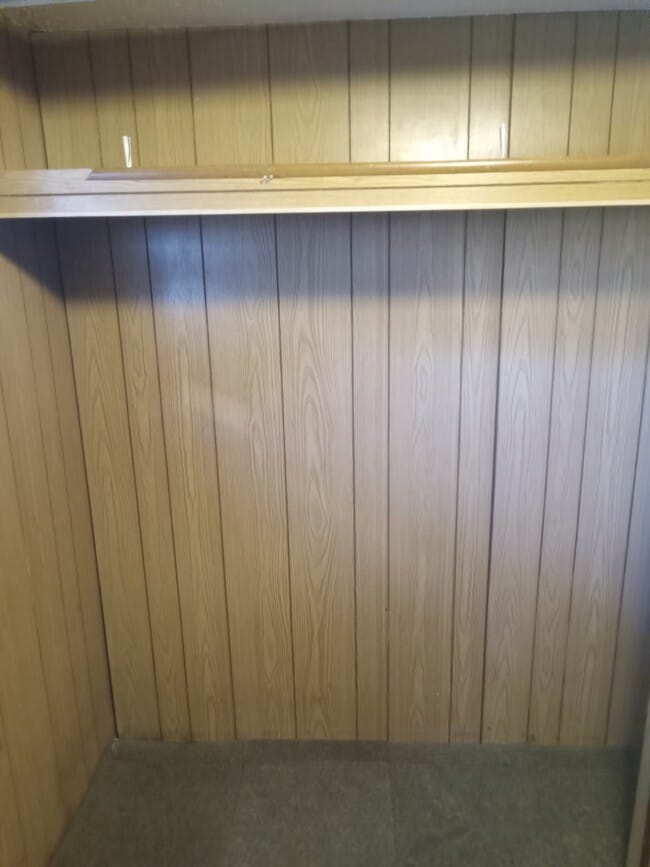 Building Photo - 218 E Denver St