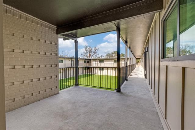 Building Photo - 5917 Gaston Ave