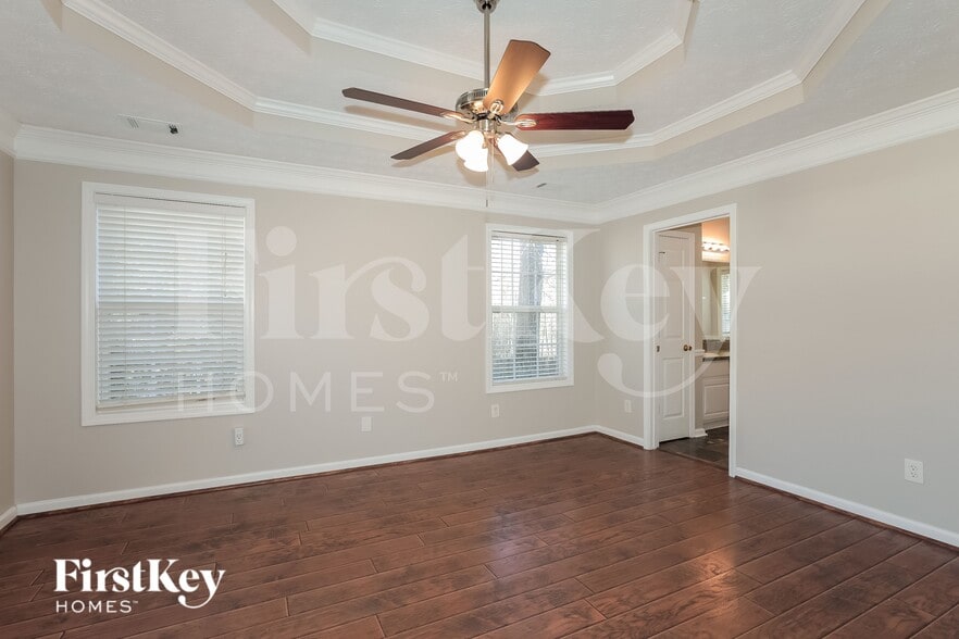 Building Photo - 115 Coldwater Dr