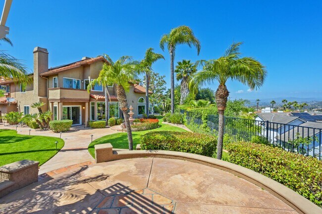 Building Photo - Single Family House with a view