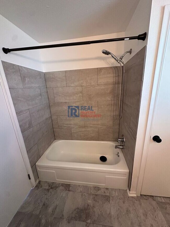 Building Photo - 2953 S Verbena Way