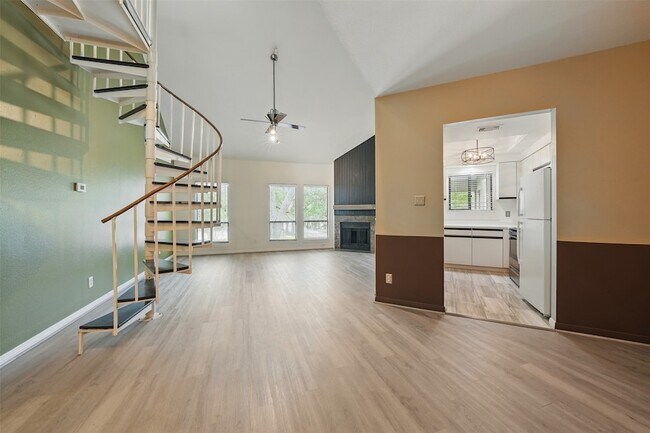 Building Photo - 4144 Greystone Way