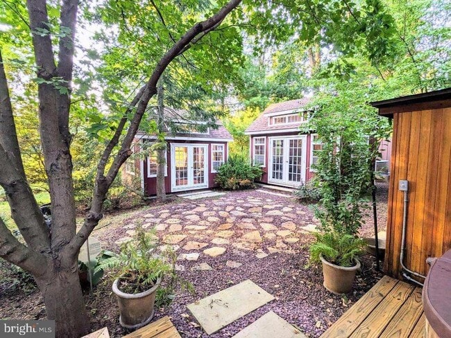 Building Photo - 24 Blue Ridge Rd