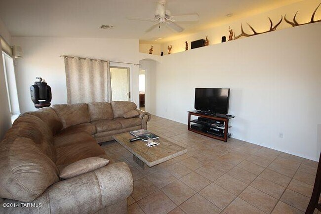 Building Photo - 8851 N Palo Verde Bluffs Pl