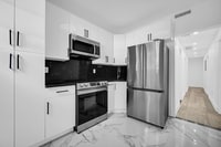 Building Photo - 3127 Sedgwick Ave
