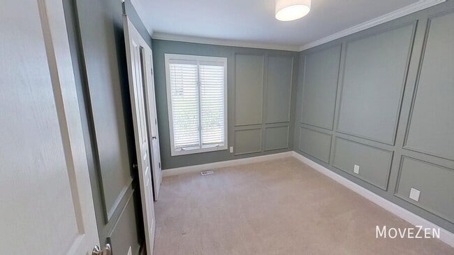 Building Photo - 4408 Wingate Dr