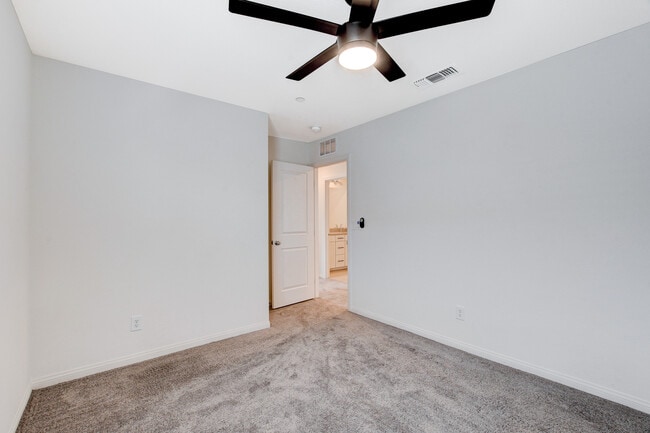 Building Photo - 8439 Vacarez Dr