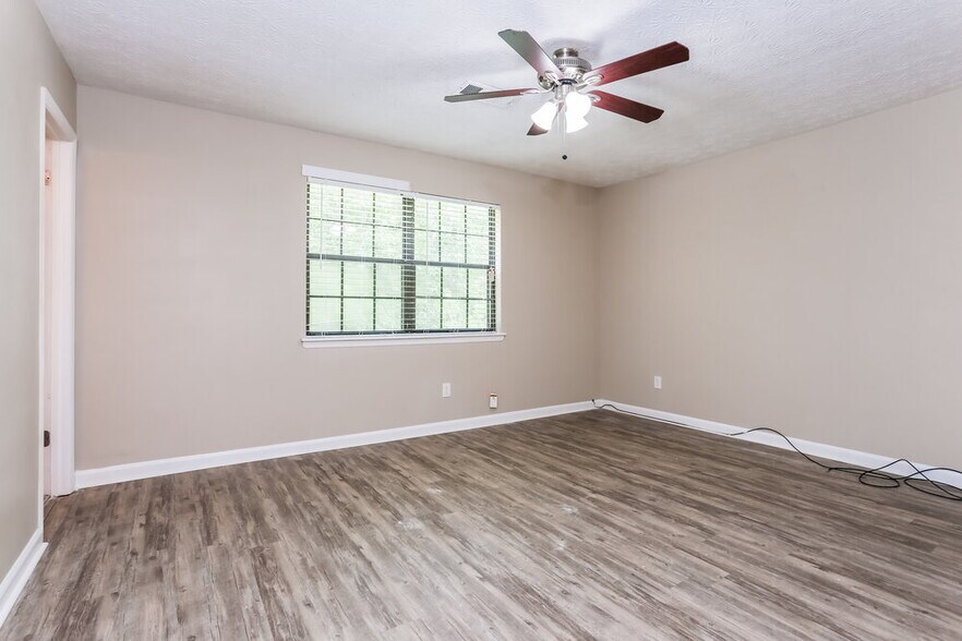 Building Photo - 900 Turtle Bend Ln