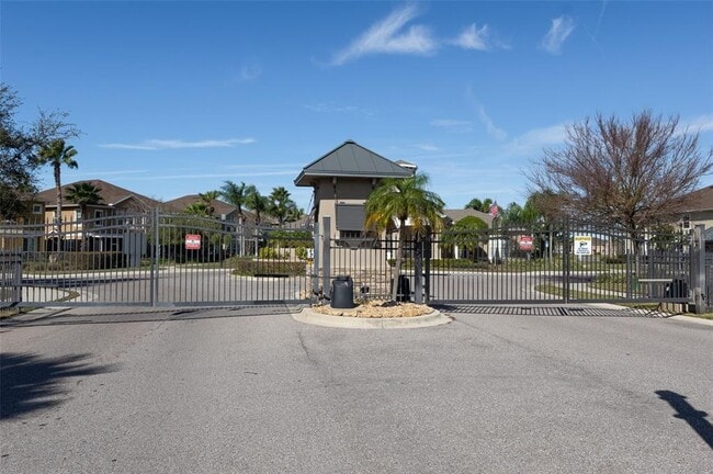 Building Photo - 7001 Interbay Blvd