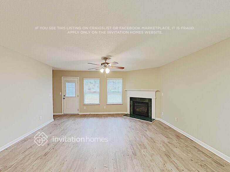 Building Photo - 2016 Sweet Bay