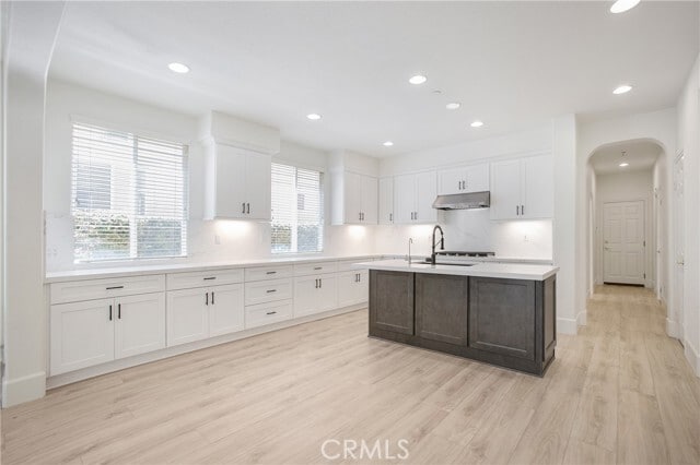 Building Photo - 12 Douglass Dr