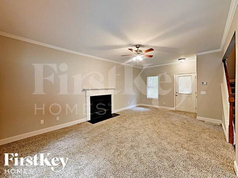 Building Photo - 7805 Wilkinson Dr