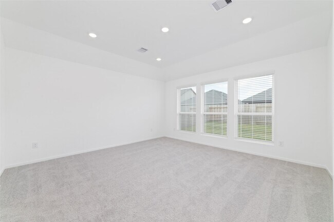 Building Photo - 26914 Tree Mallow Dr