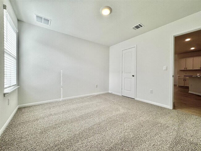 Building Photo - 2353 Bronc Buster Way