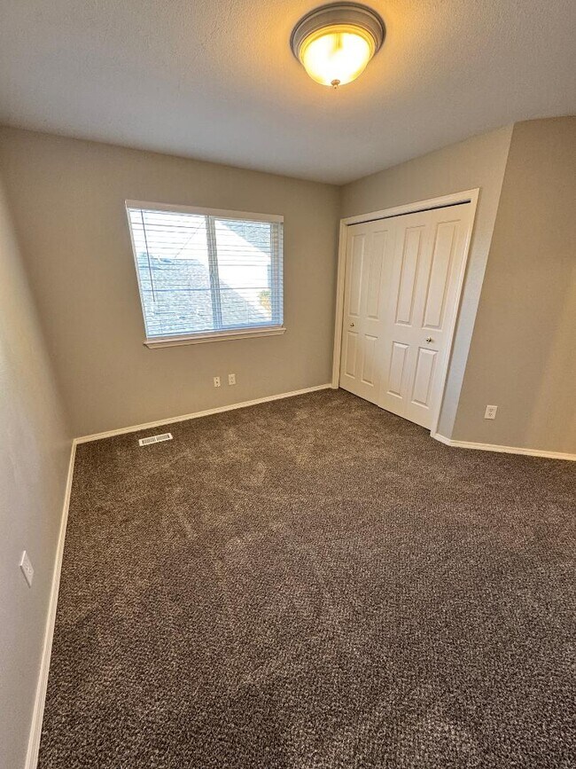 Building Photo - 5561 S Caper Pl