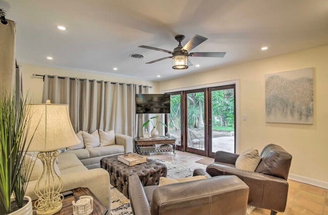 Building Photo - 2169 Imperial Point Dr