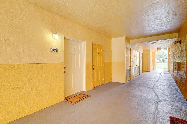 Building Photo - 11030 Legacy Dr