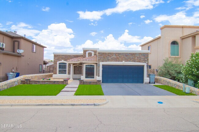 Building Photo - 12865 Little Misty Ln