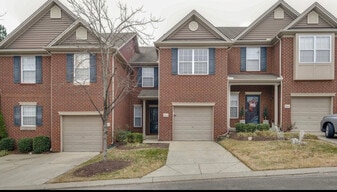 Building Photo - 8308 Oak Knoll Dr