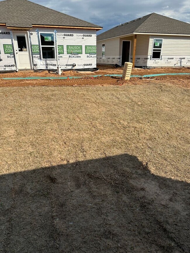 Building Photo - 11628 Annette Dr