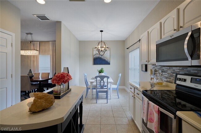 Building Photo - 2059 Willow Branch Dr