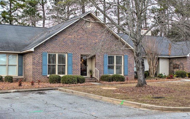 210 Woodhaven Ct - 210 Woodhaven Ct Greenwood SC 29649 | Apartment Finder